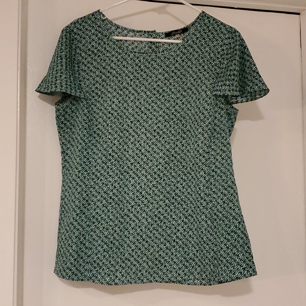 Flutter Sleeve Top  Green/White/Black